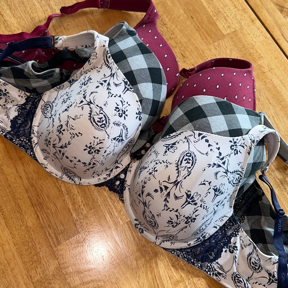 36DDD (36F) lightly lined bras